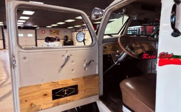 Diamond-T-Truck-1948-Pickup-Truck-11