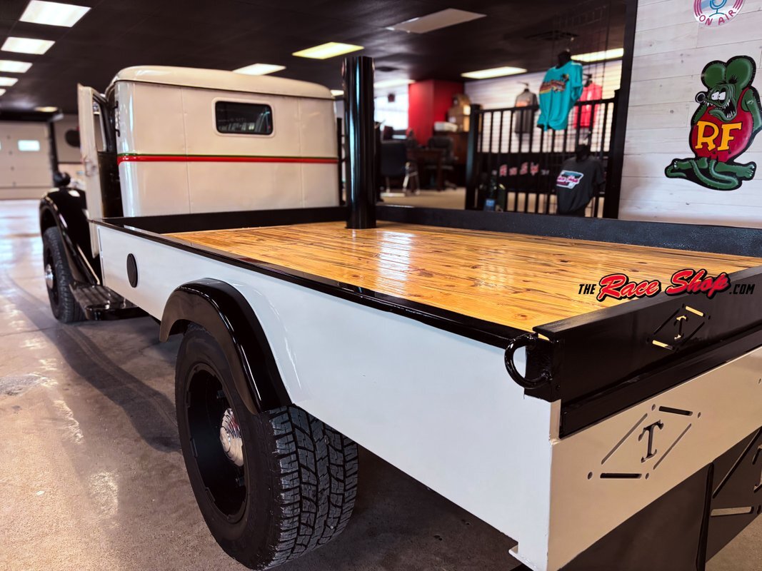 Diamond-T-Truck-1948-Pickup-Truck-2