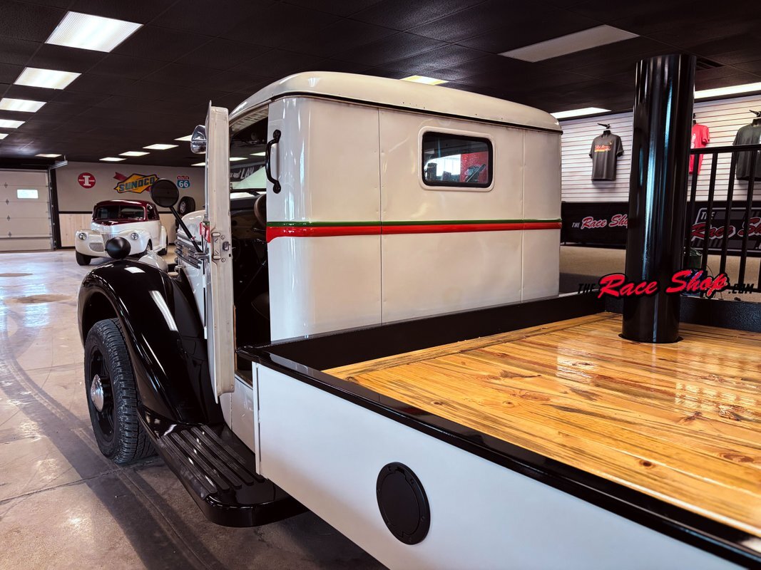 Diamond-T-Truck-1948-Pickup-Truck-3