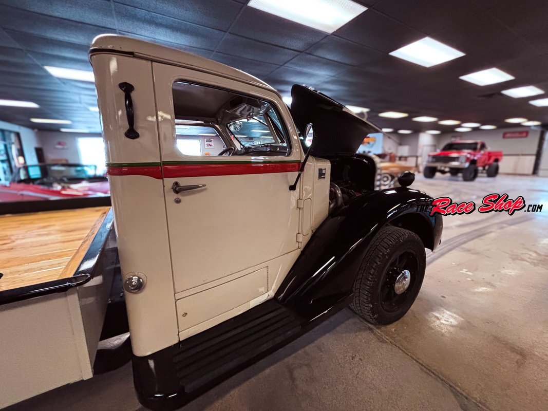 Diamond-T-Truck-1948-Pickup-Truck-4