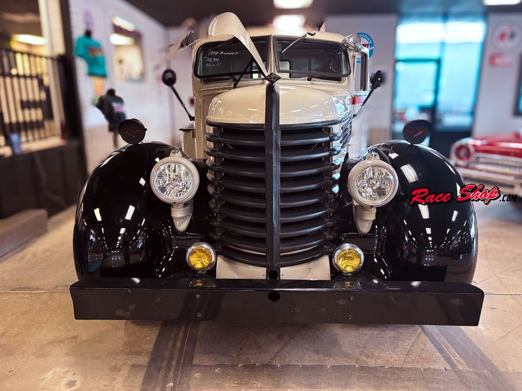 Diamond-T-Truck-1948-Pickup-Truck-7