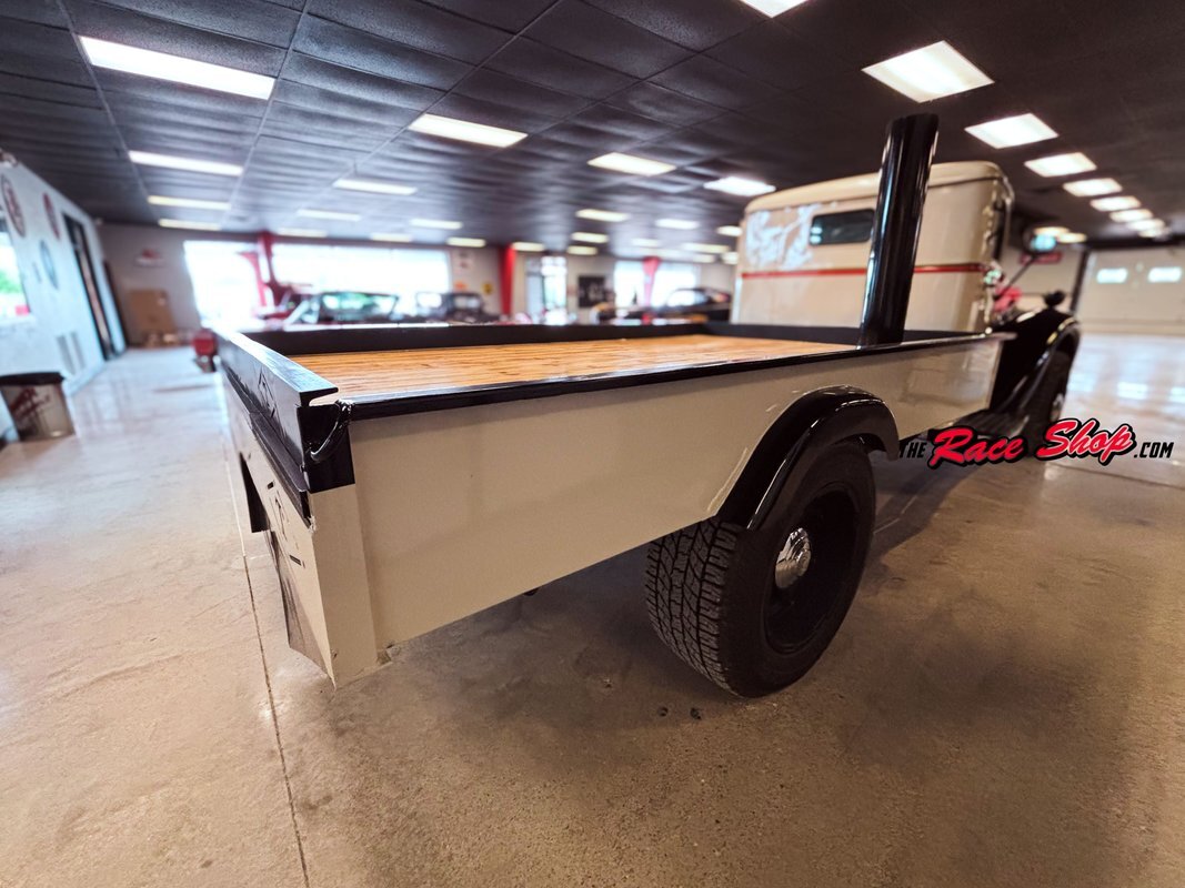 Diamond-T-Truck-1948-Pickup-Truck-8
