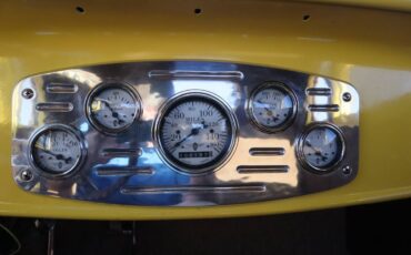 Dodge-1933-yellow-14