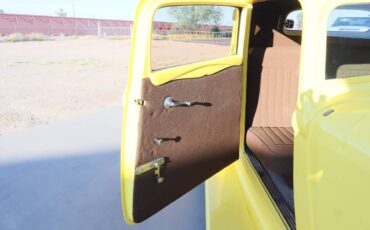 Dodge-1933-yellow-5