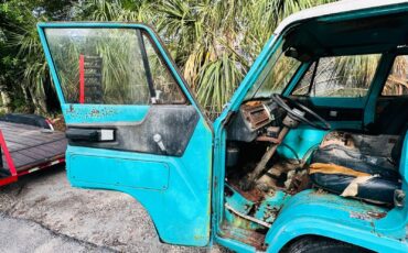 Dodge-A110-1969-Van-Camper-17
