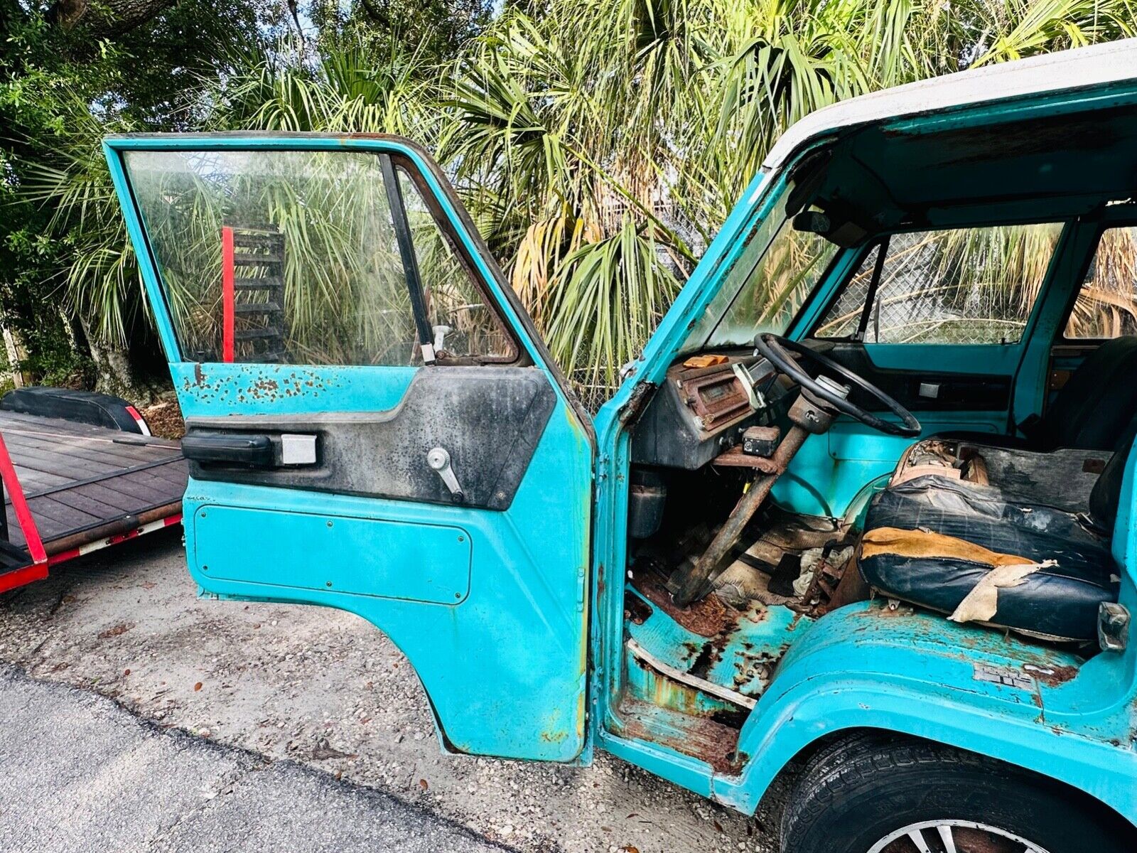 Dodge-A110-1969-Van-Camper-17