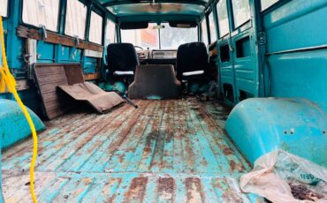 Dodge-A110-1969-Van-Camper-18