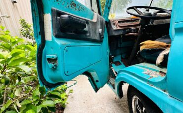 Dodge-A110-1969-Van-Camper-19