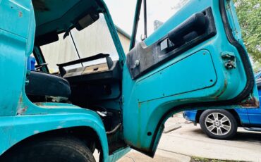 Dodge-A110-1969-Van-Camper-20