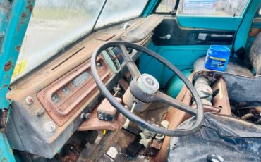Dodge-A110-1969-Van-Camper-8
