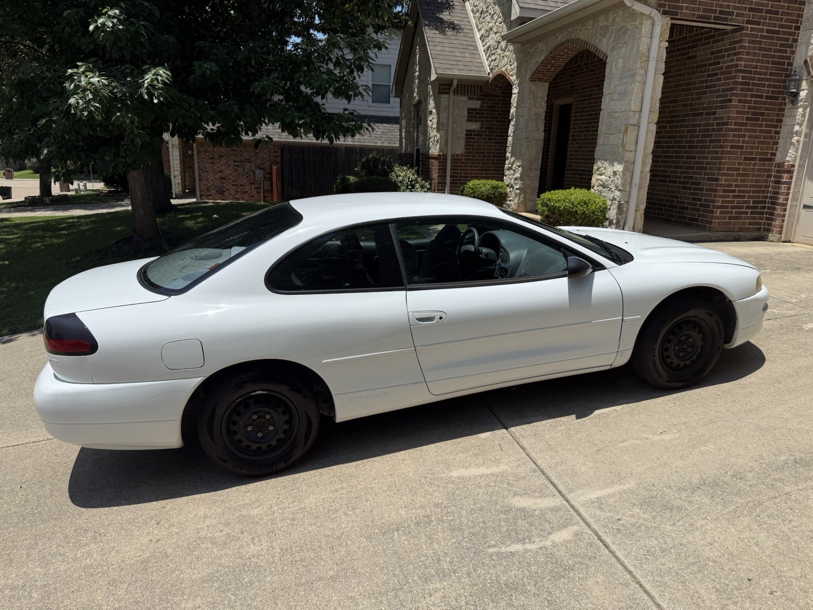 Dodge-Avenger-1995-Coupe-3