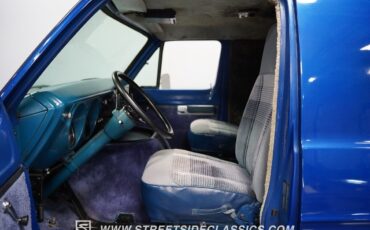 Dodge-B200-1976-Van-37