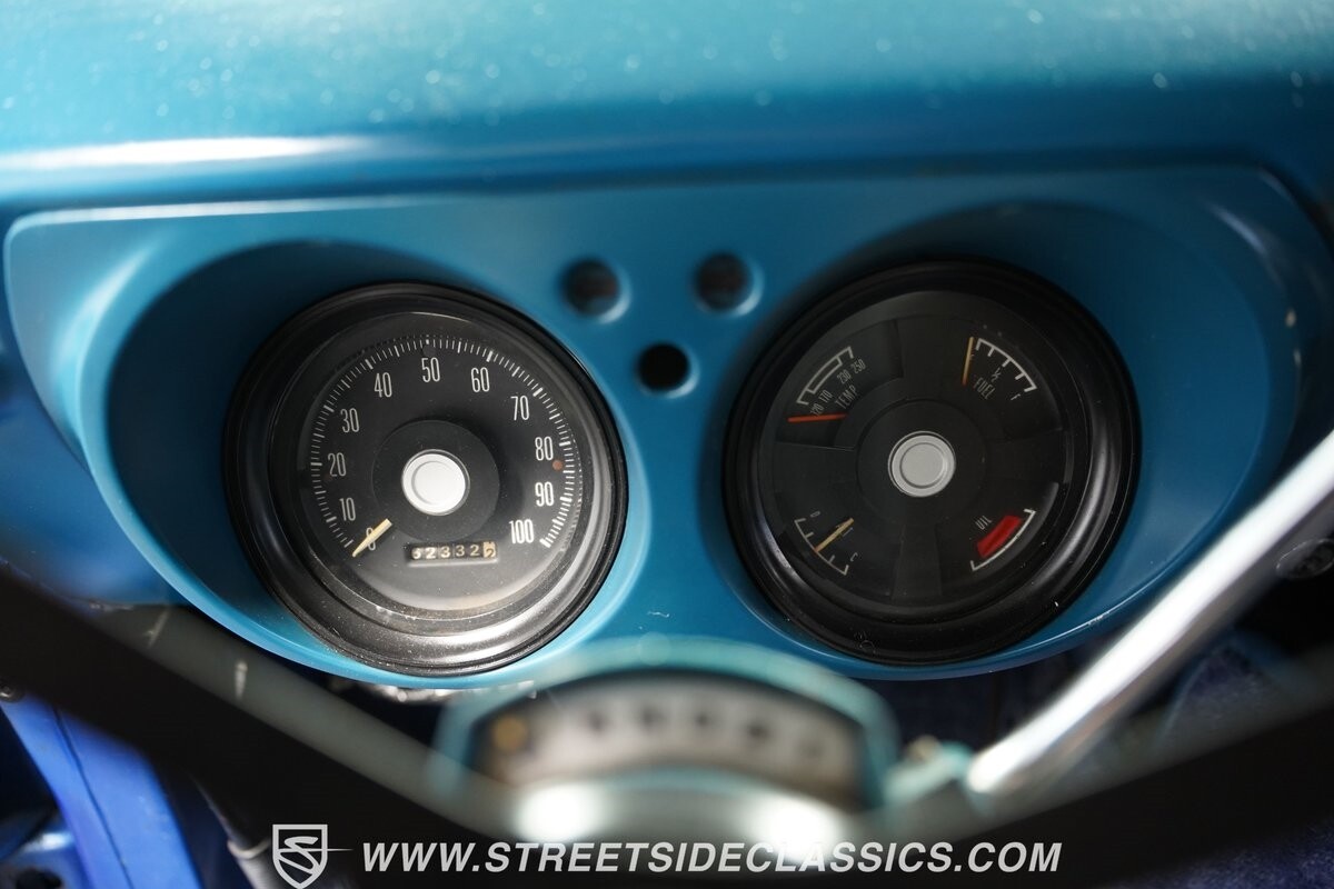 Dodge-B200-1976-Van-38