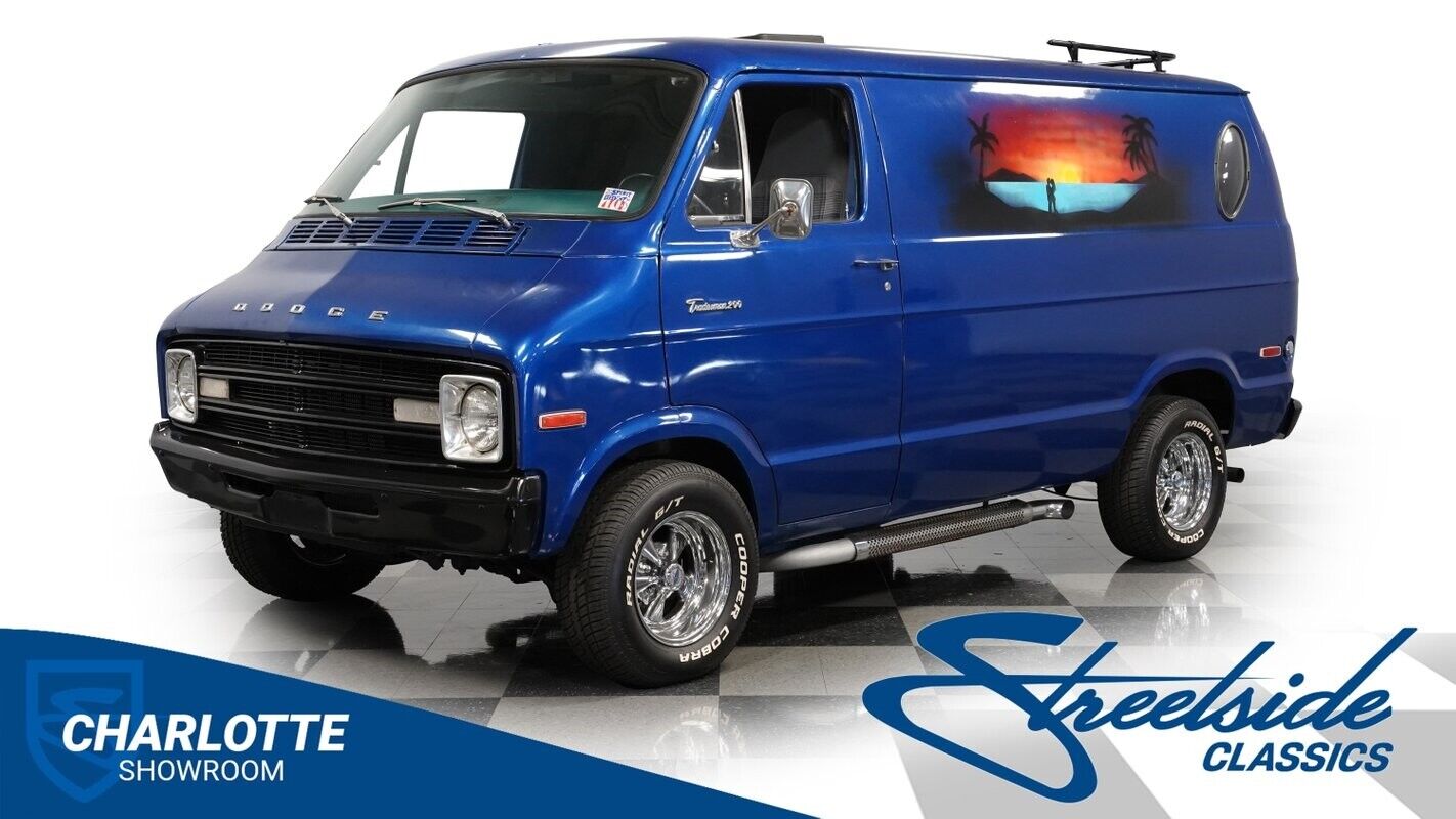 Dodge-B200-1976-Van