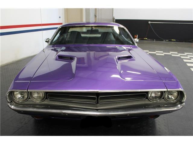 Dodge-CHALLENGER-360-V8-4-SPD-1971-COUPE-4
