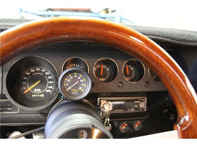 Dodge-CHALLENGER-360-V8-4-SPD-1971-COUPE-9