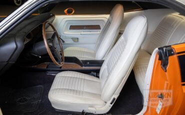 Dodge-Challenger-1970-31