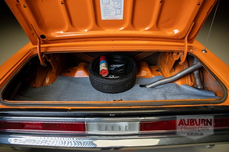 Dodge-Challenger-1970-35