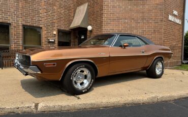 Dodge-Challenger-1970-Coupe-1