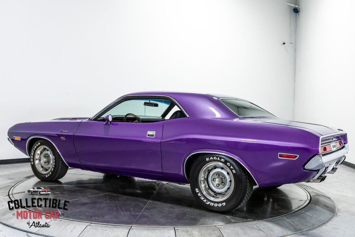 Dodge-Challenger-1970-Coupe-10