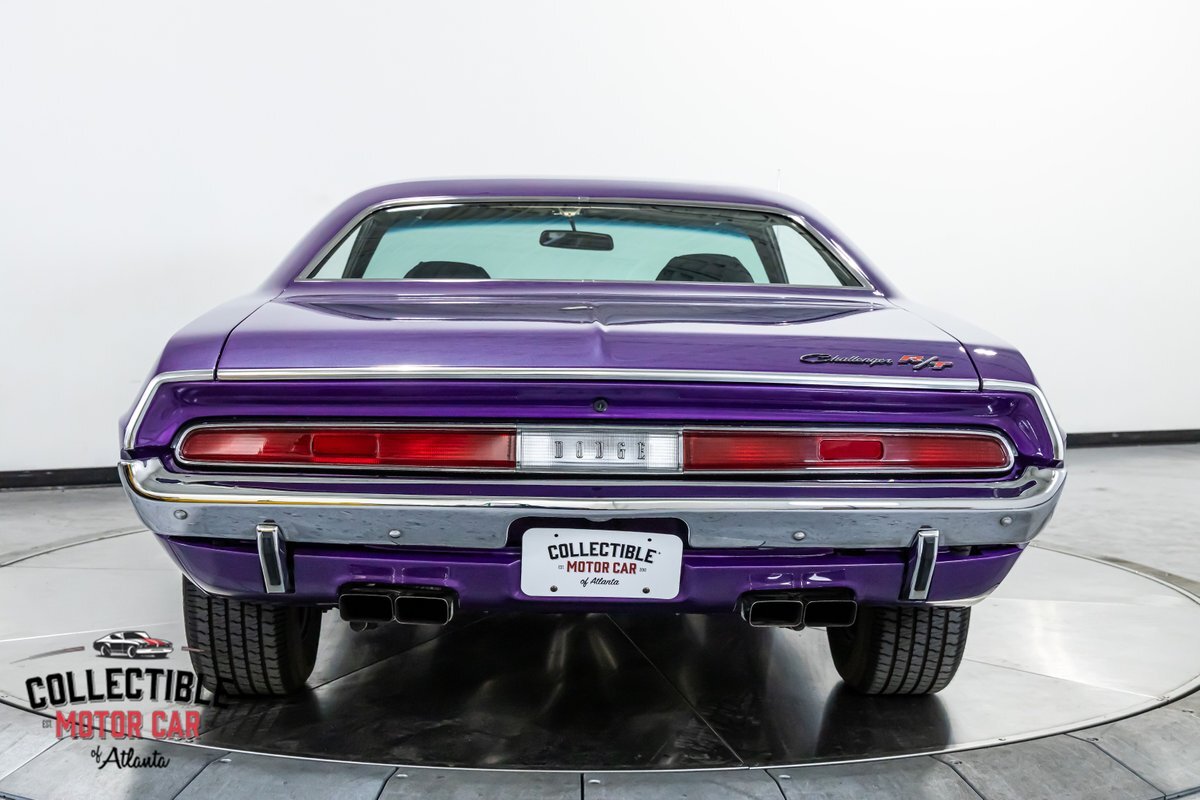 Dodge-Challenger-1970-Coupe-12