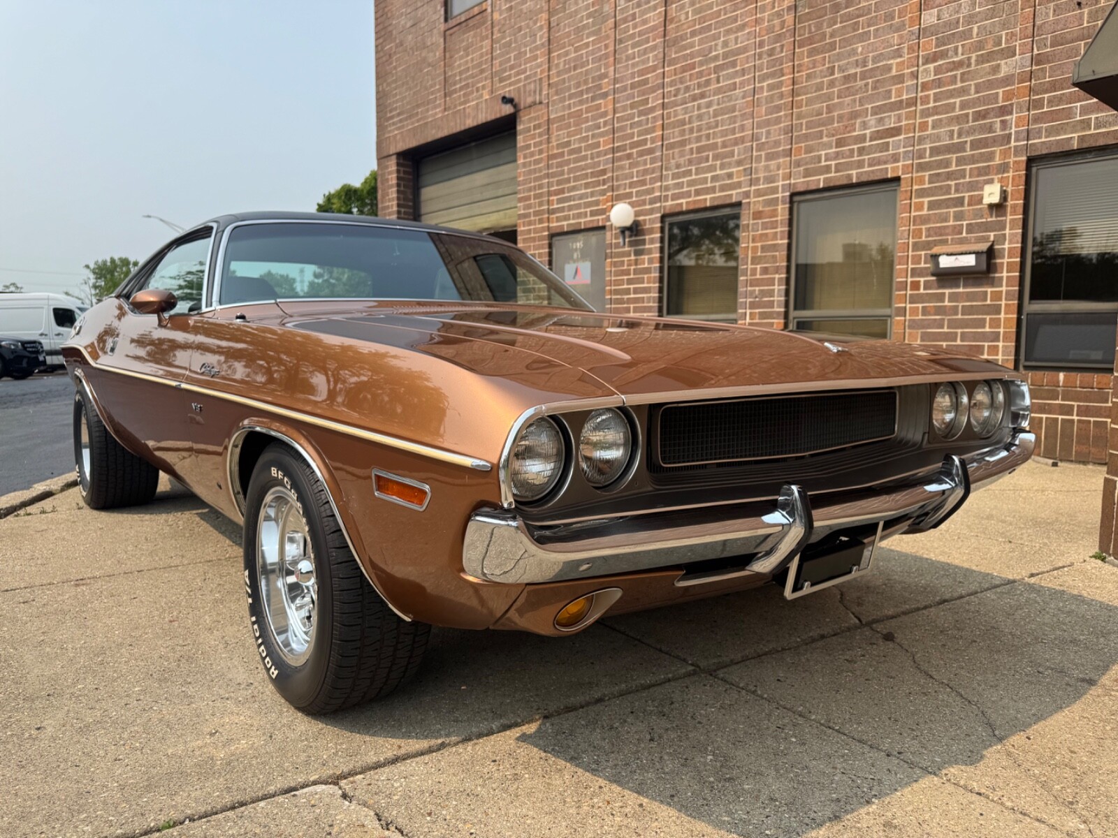 Dodge-Challenger-1970-Coupe-12