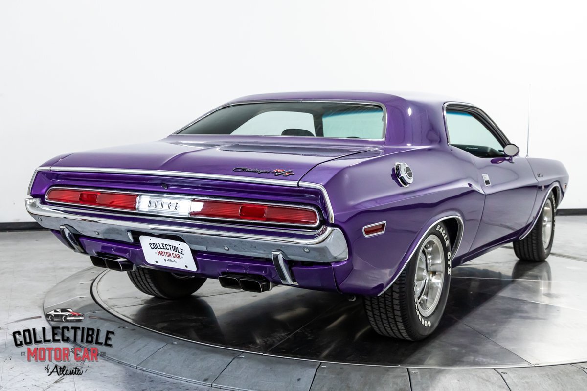 Dodge-Challenger-1970-Coupe-14