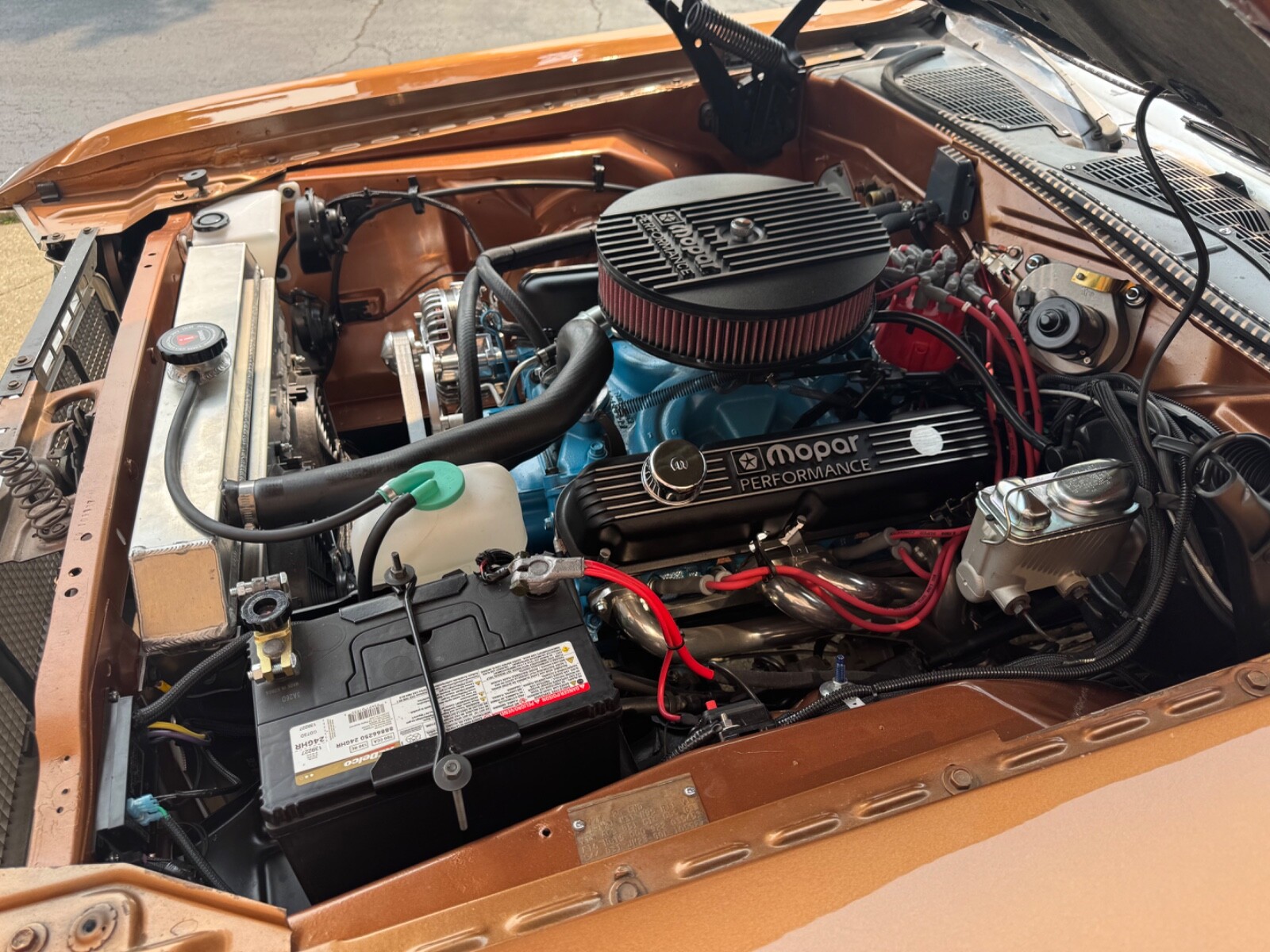 Dodge-Challenger-1970-Coupe-18