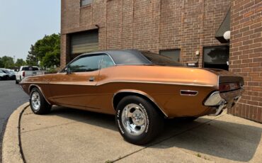 Dodge-Challenger-1970-Coupe-3