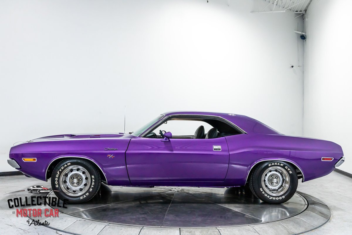 Dodge-Challenger-1970-Coupe-9