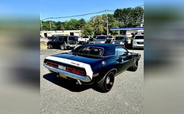 Dodge-Challenger-1970-black-5