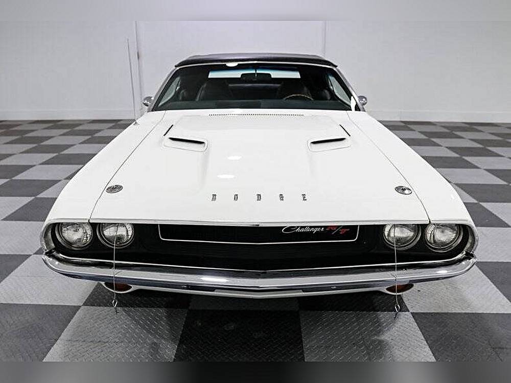 Dodge-Challenger-1970-white-1