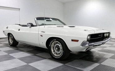 Dodge-Challenger-1970-white-23