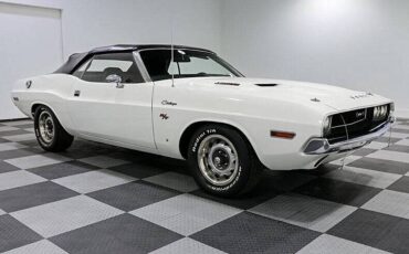 Dodge-Challenger-1970-white