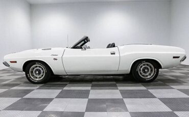 Dodge-Challenger-1970-white-4