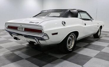 Dodge-Challenger-1970-white-9