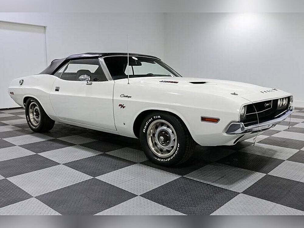 Dodge Challenger  1970 white
