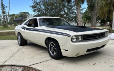 Dodge-Challenger-1971