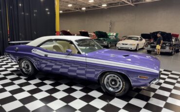 Dodge-Challenger-1971-Coupe-14