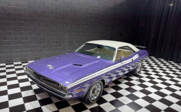 Dodge-Challenger-1971-Coupe-17