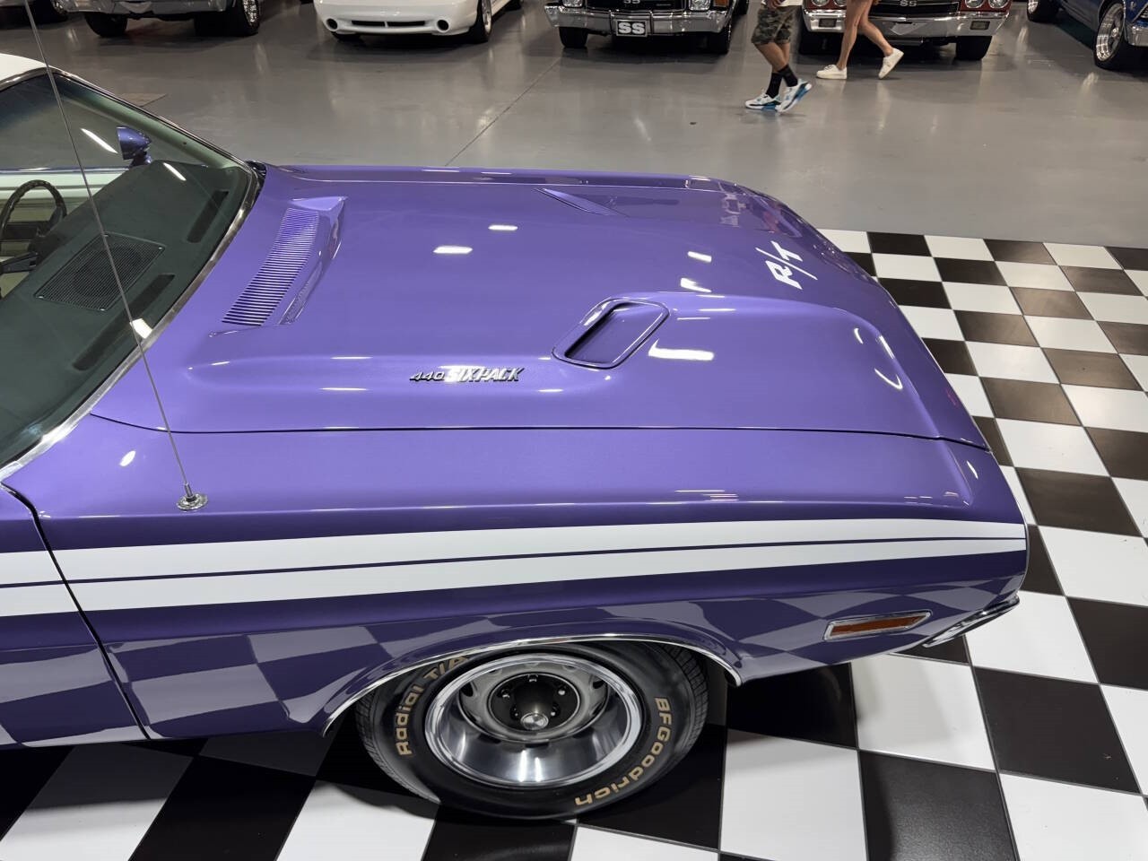 Dodge-Challenger-1971-Coupe-29