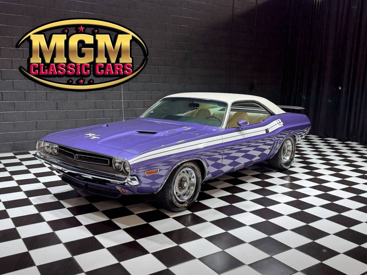 Dodge-Challenger-1971-Coupe