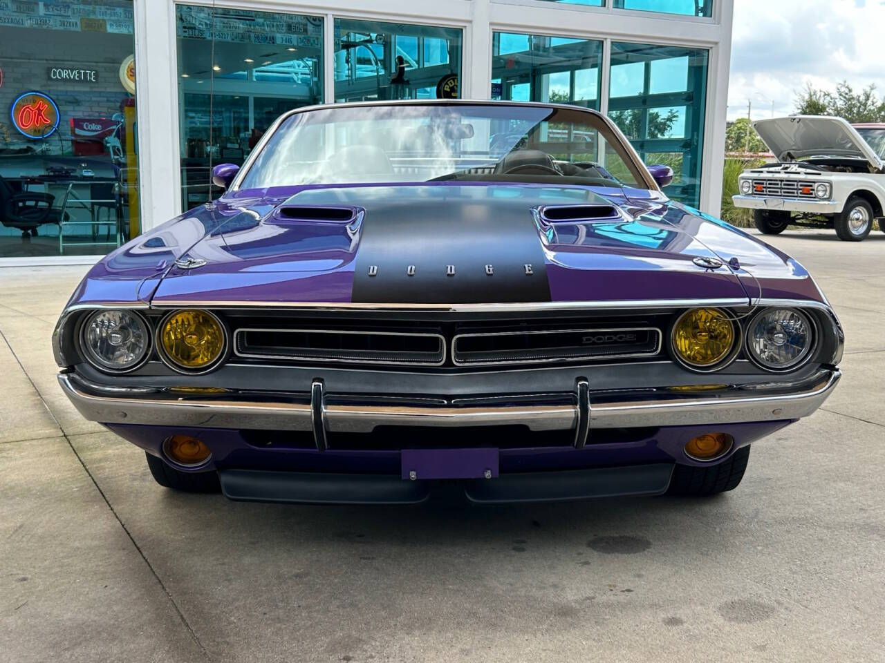 Dodge-Challenger-1971-Hatchback-1