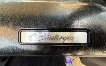 Dodge-Challenger-1971-Hatchback-23