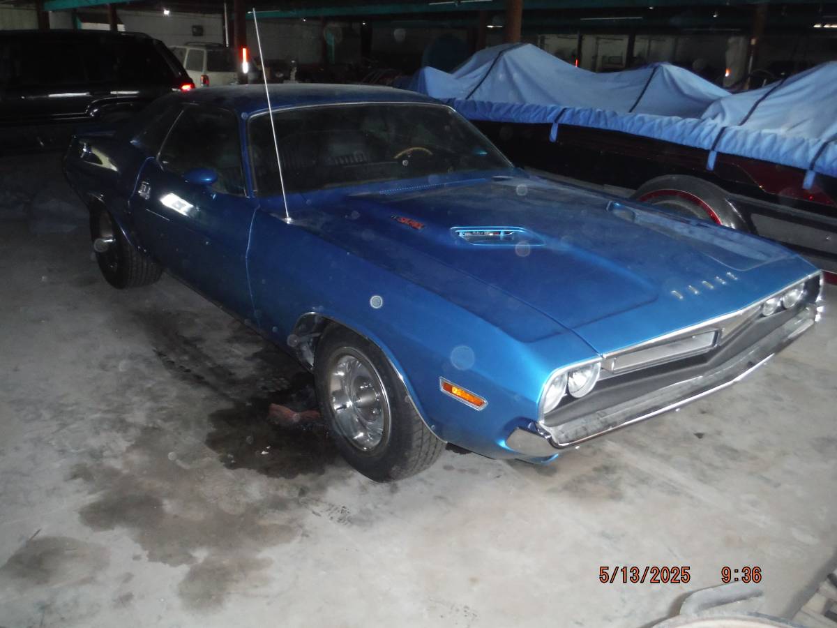 Dodge Challenger  1971 blue