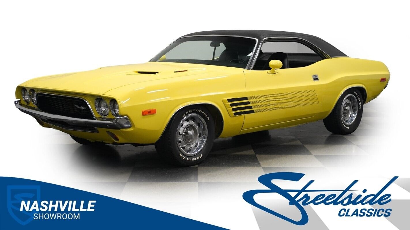 Dodge-Challenger-1972-Coupe