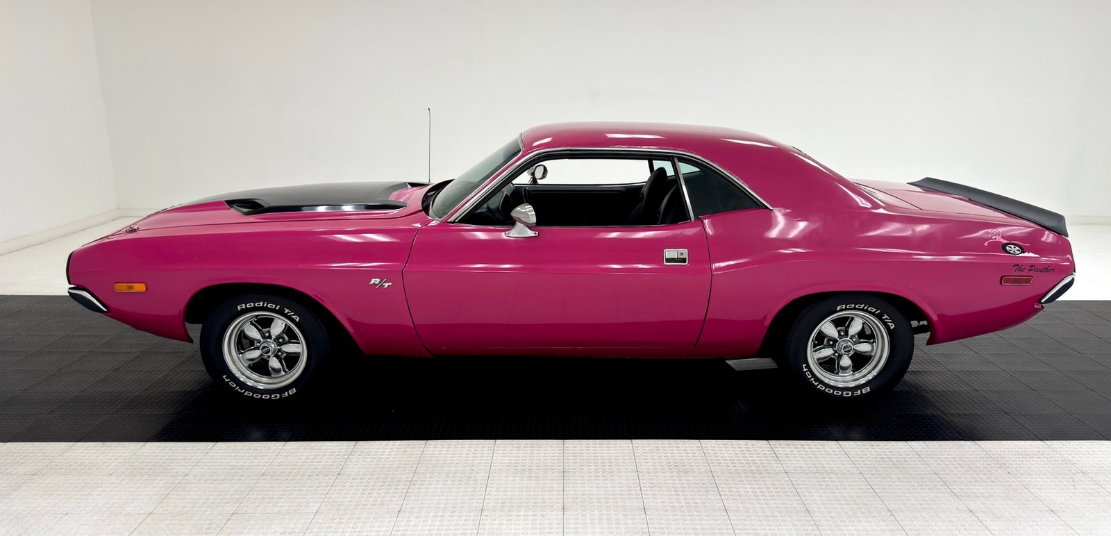 Dodge-Challenger-1972-Hardtop-1
