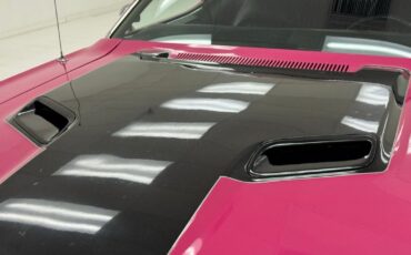 Dodge-Challenger-1972-Hardtop-10