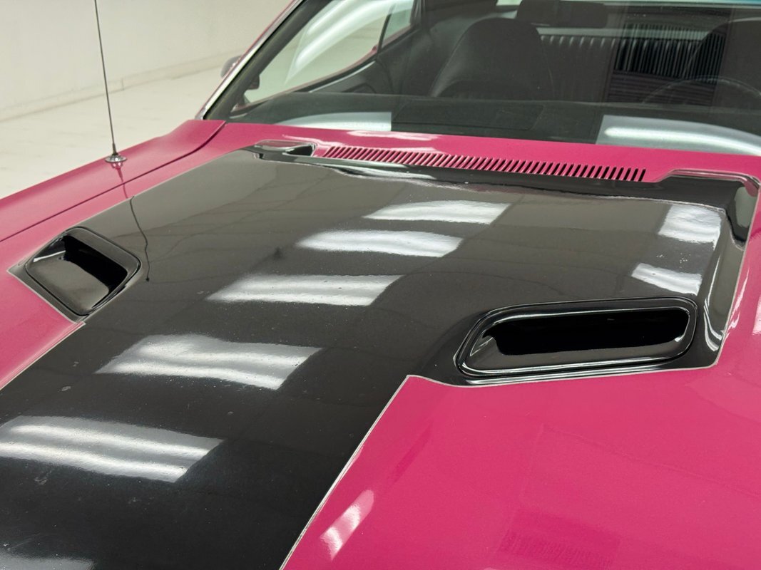Dodge-Challenger-1972-Hardtop-10