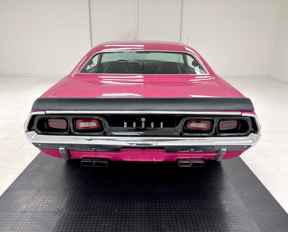 Dodge-Challenger-1972-Hardtop-3